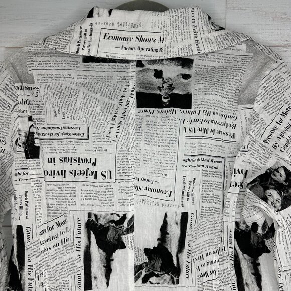 Ki Meng Womens Black and White Newspaper Print Jacket Size Medium Button Closure - Picture 5 of 10